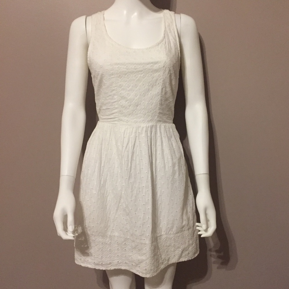 American Eagle Sundress White Eyelet Cutout Size 2